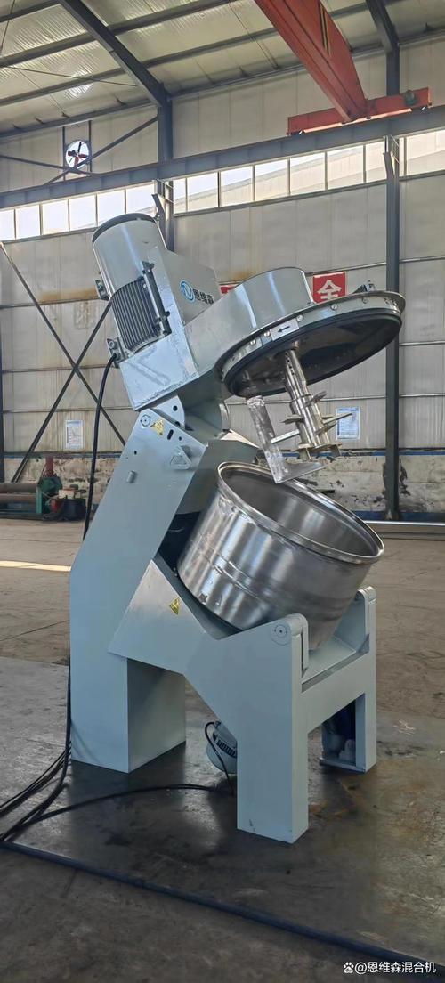 傾斜式混合造粒機 實現物料均勻混合，顯著提升造粒效率的關鍵設備